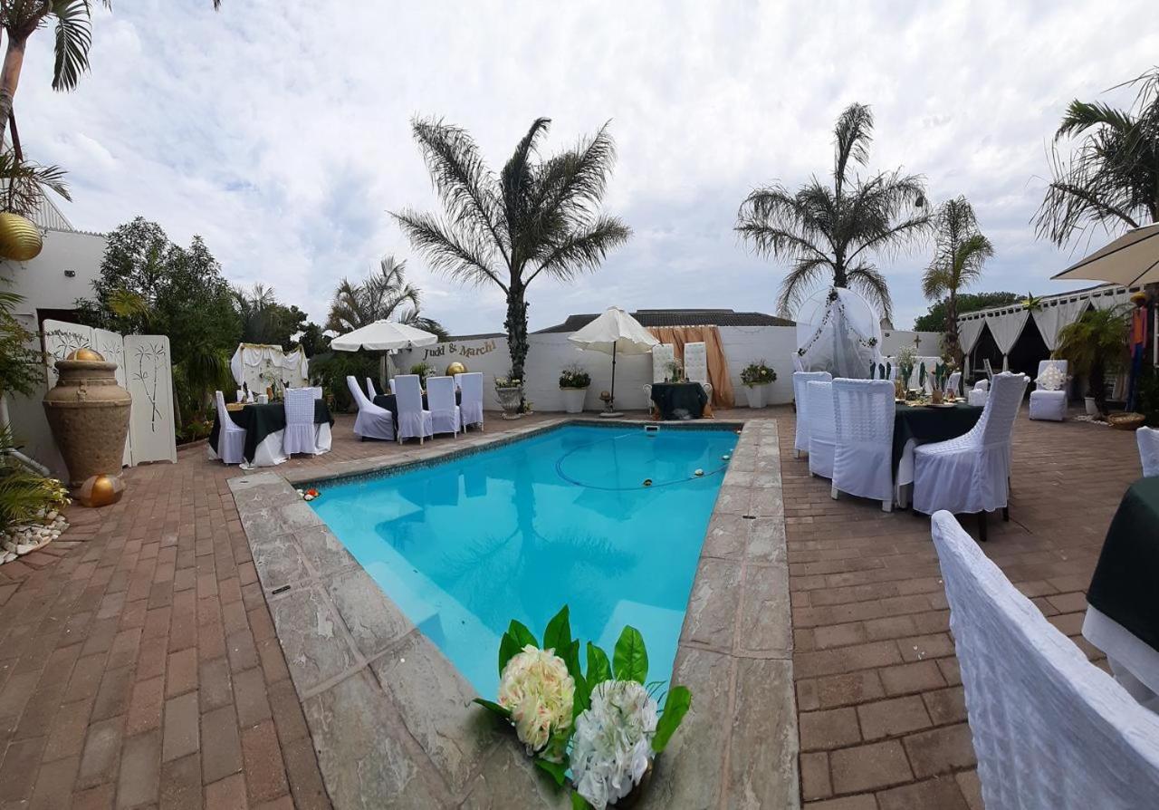 Au Plais De Langebaan At Palm Tree Villa Exterior photo