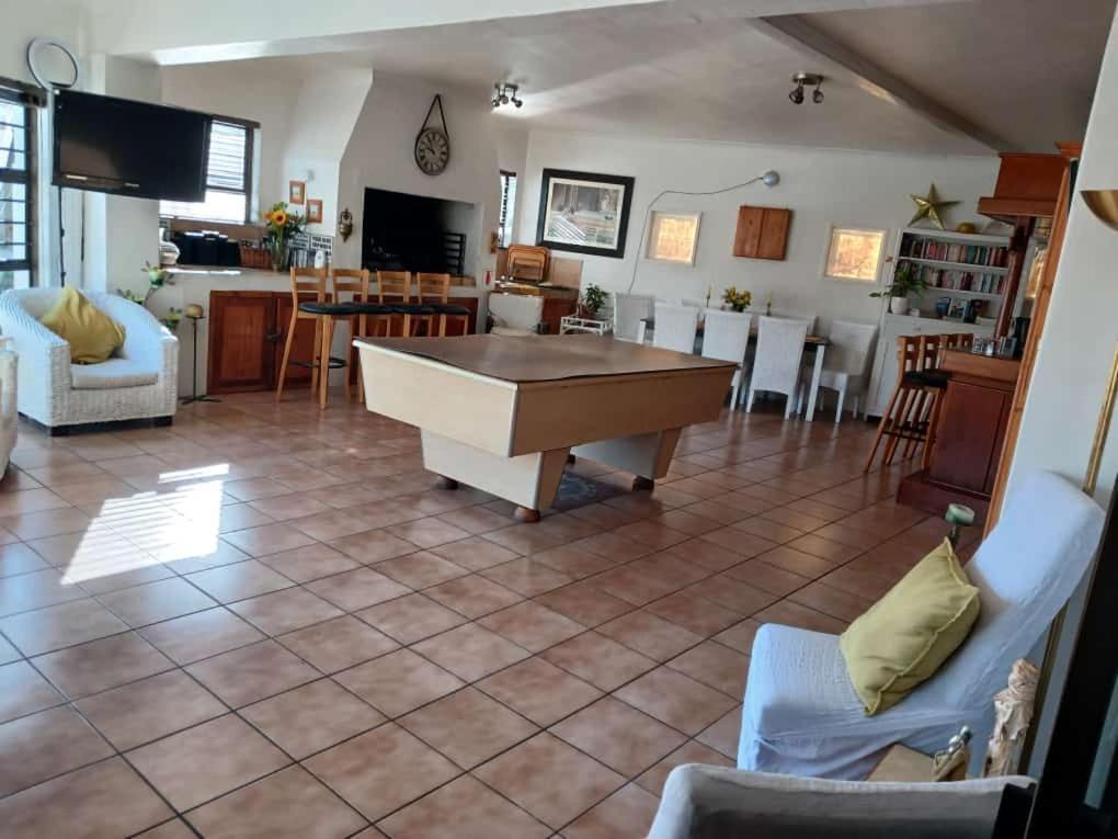 Au Plais De Langebaan At Palm Tree Villa Exterior photo