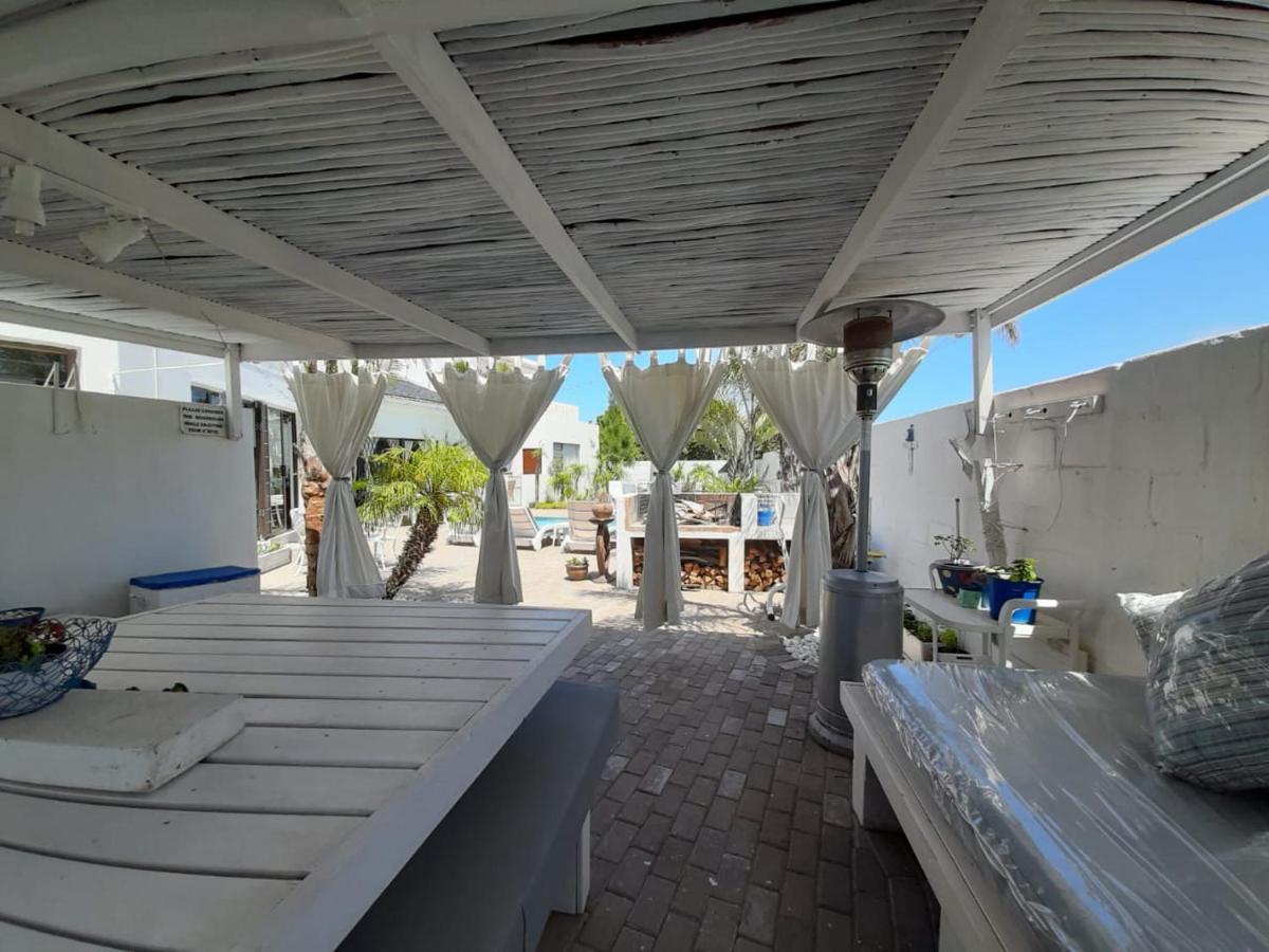 Au Plais De Langebaan At Palm Tree Villa Exterior photo
